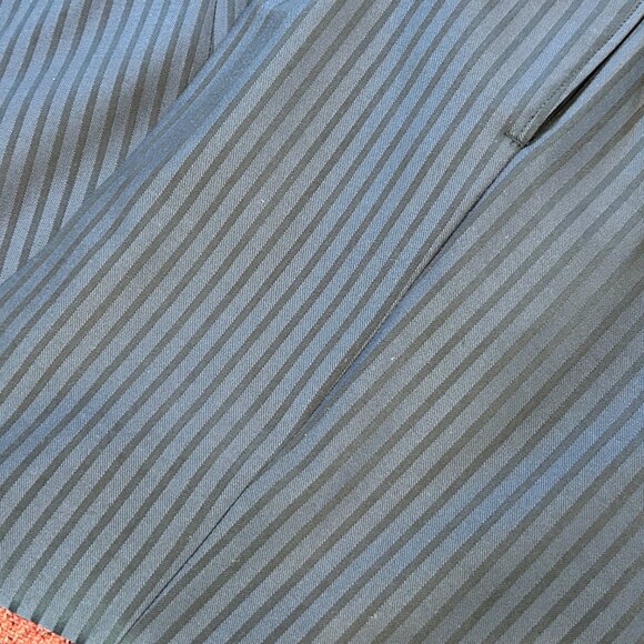 Holland & Sherry custom suit, 42L, Blue - Picture 5 of 5